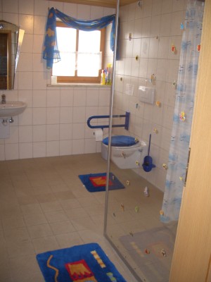 Bad der Ferienwohnung Aggenstein